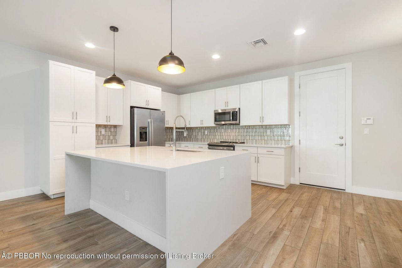 3764 Lambert Avenue, Unit 3764, West Palm Beach, FL 33405 Photo