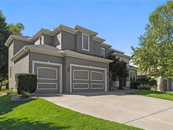 10513 W 169th Street, Overland Park, KS 66221