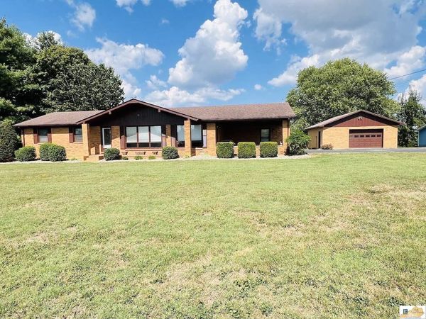 1692 Liberty Road, Columbia, KY 42728