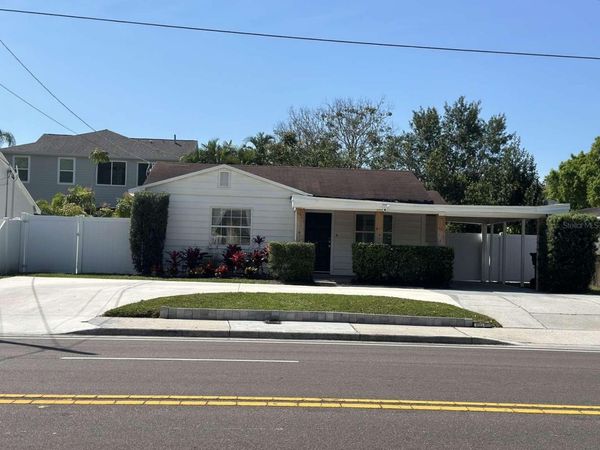 3606 W BAY TO BAY BOULEVARD, TAMPA, FL 33629