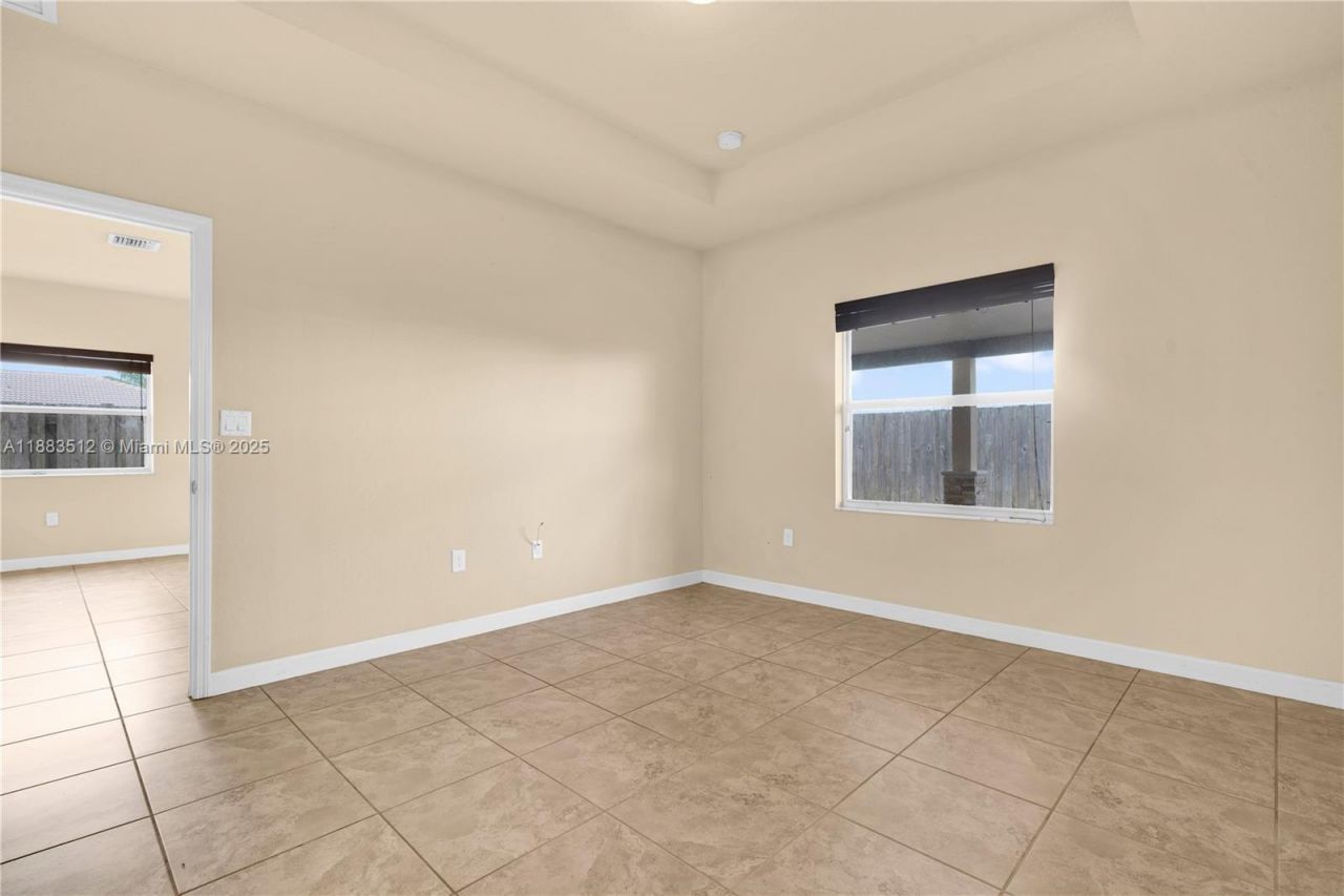 2401 NE 4th St, Homestead, FL 33033 Photo