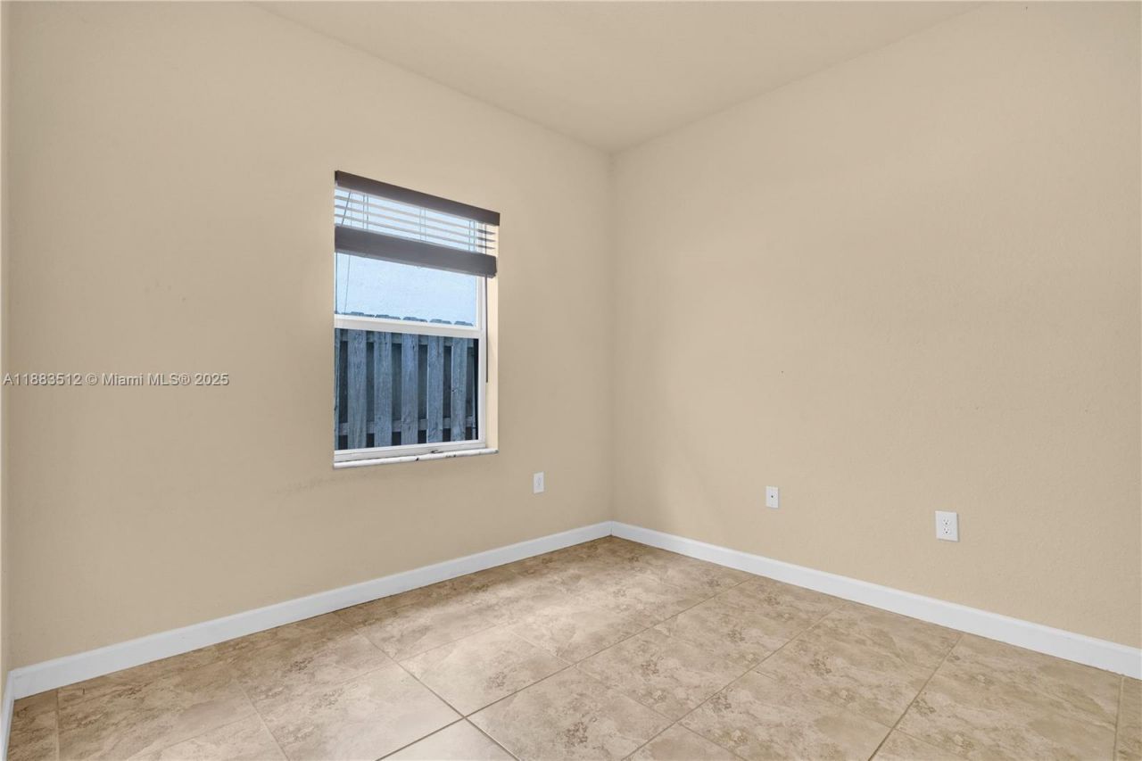 2401 NE 4th St, Homestead, FL 33033 Photo