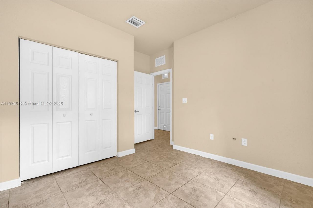 2401 NE 4th St, Homestead, FL 33033 Photo
