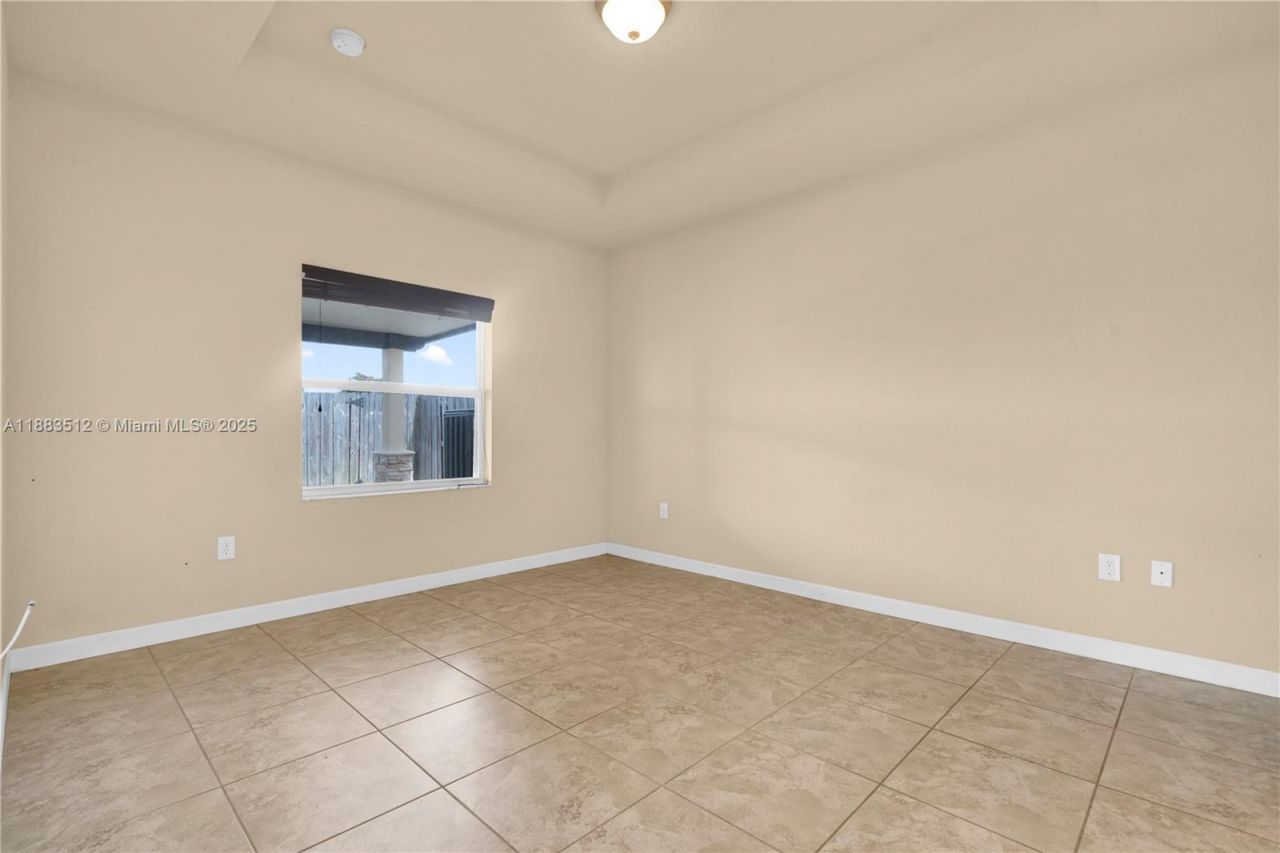 2401 NE 4th St, Homestead, FL 33033 Photo