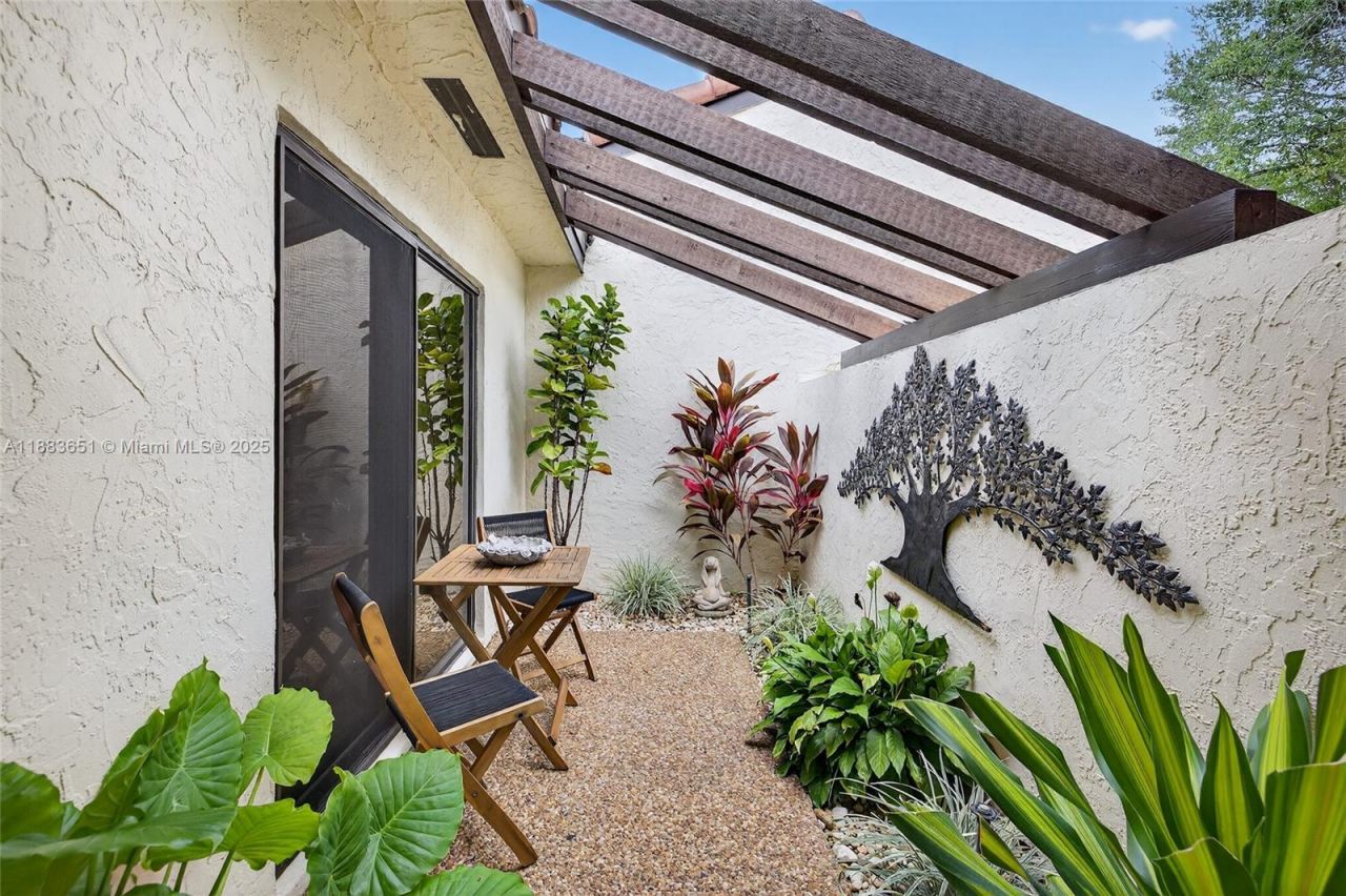 21695 Arriba Real, Boca Raton, FL 33433 Photo