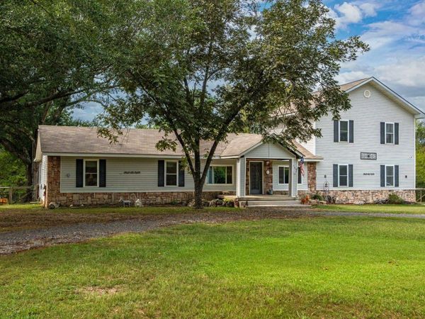 469 TREASURE ISLE Road, Hot Springs, AR 71913