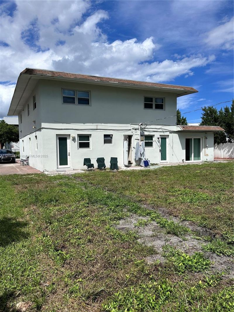 2270 SW 46th Ct, Dania Beach, FL 33312 Photo