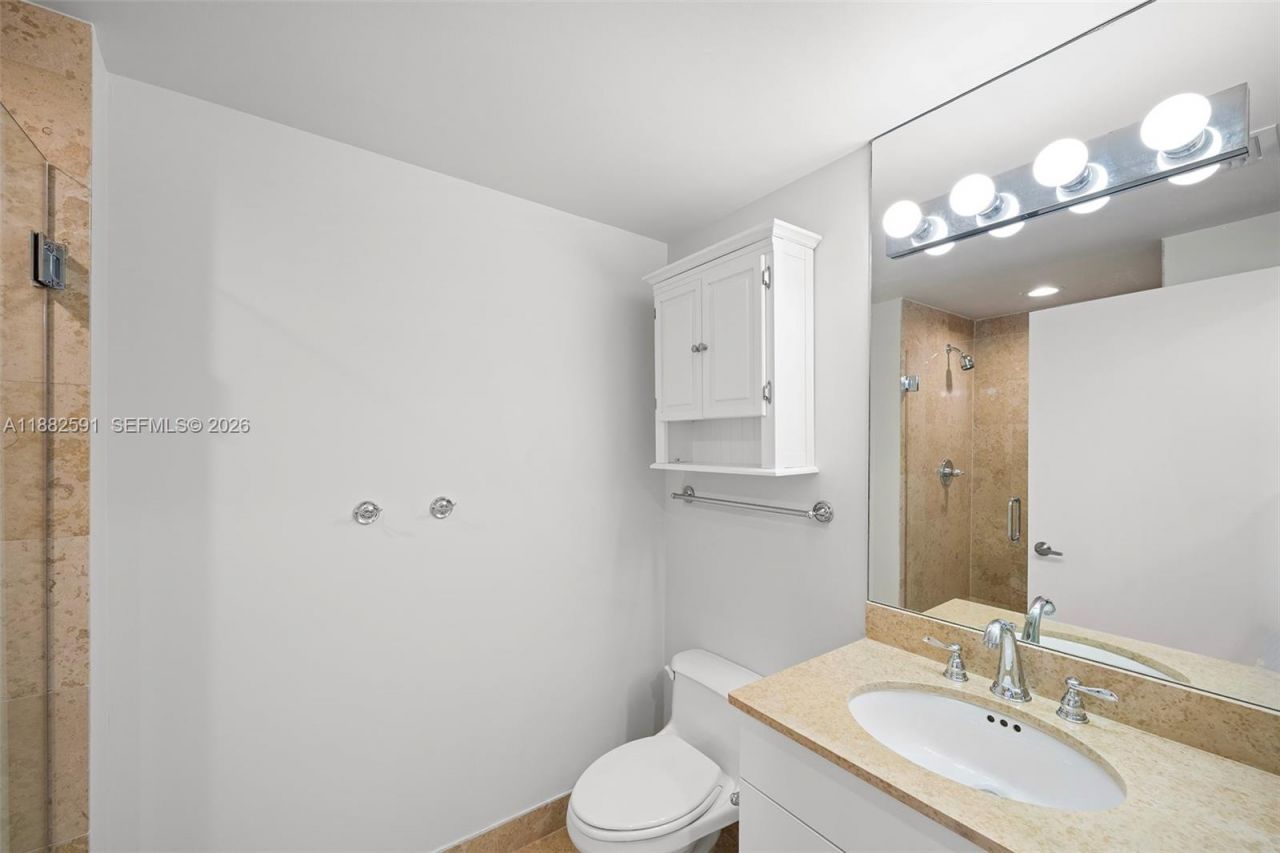4779 Collins Ave, Unit 501, Miami Beach, FL 33140 Photo