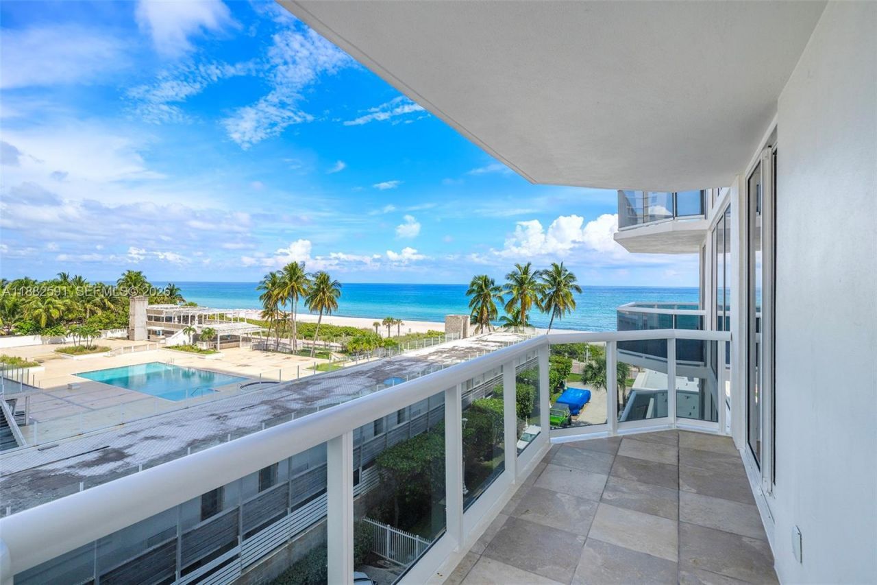 4779 Collins Ave, Unit 501, Miami Beach, FL 33140 Photo