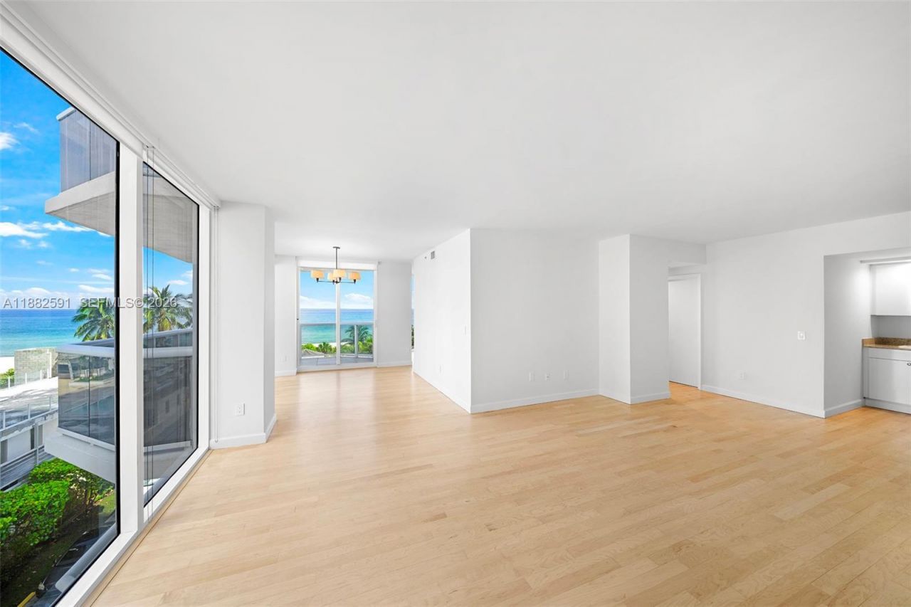 4779 Collins Ave, Unit 501, Miami Beach, FL 33140 Photo