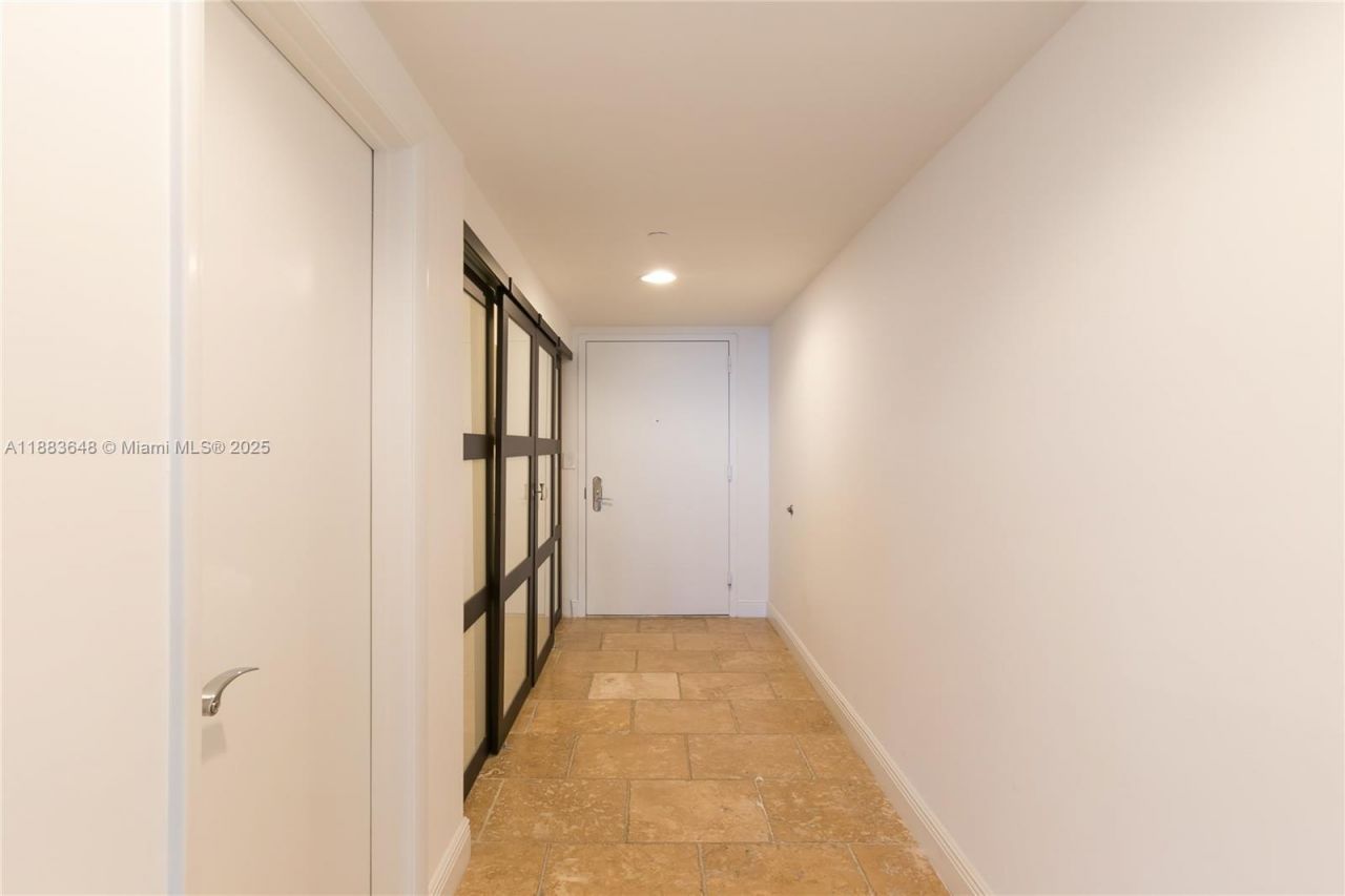 1830 S Ocean Dr, Unit 4010, Hallandale Beach, FL 33009 Photo