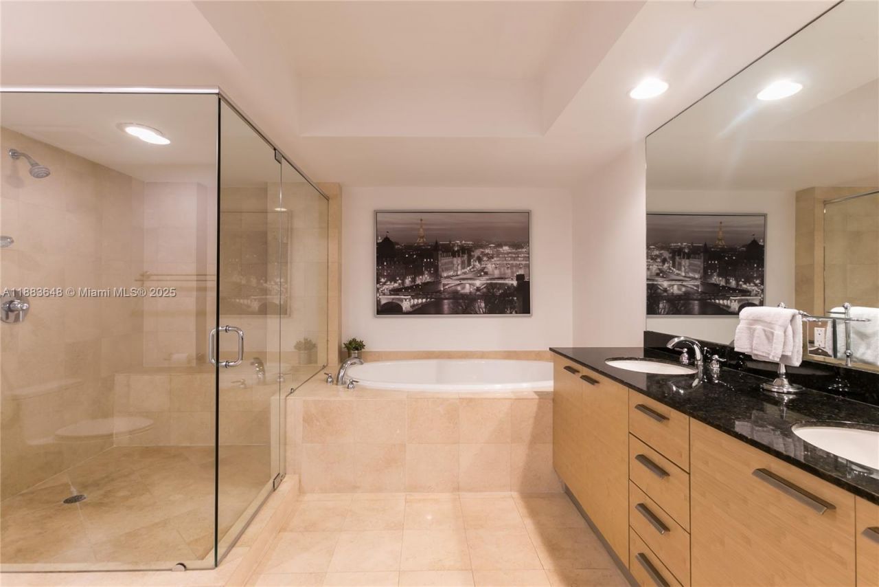 1830 S Ocean Dr, Unit 4010, Hallandale Beach, FL 33009 Photo