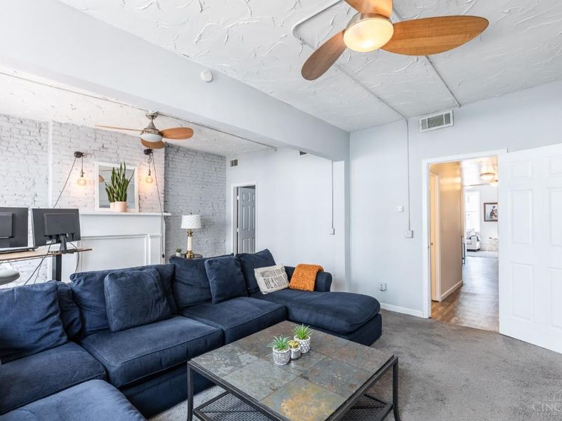 720 Main Street, Unit 4, Cincinnati, OH 45202 Photo 18