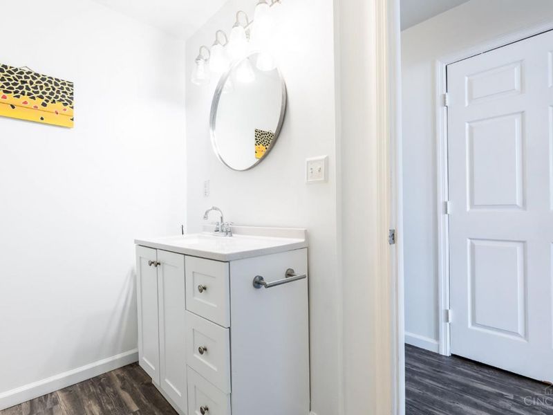 720 Main Street, Unit 4, Cincinnati, OH 45202 Photo 20