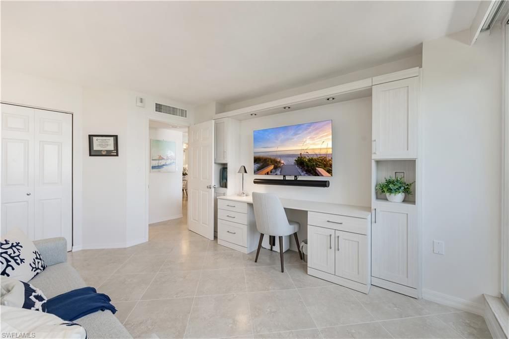 4005 Gulf Shore Blvd N, Unit 705, Naples, FL 34103 Photo