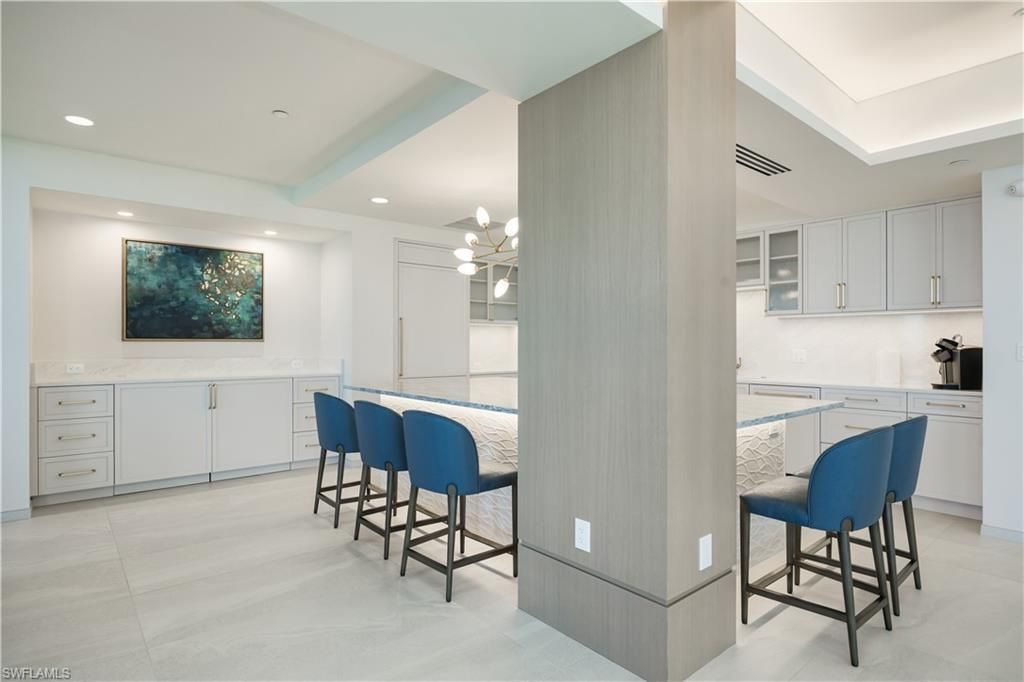 4005 Gulf Shore Blvd N, Unit 705, Naples, FL 34103 Photo