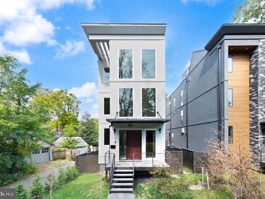 6116 30th Street Nw, Washington, DC 20015 Main Photo