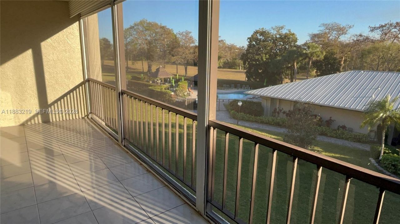 6200 NW 44th St, Unit 312, Lauderhill, FL 33319 Photo