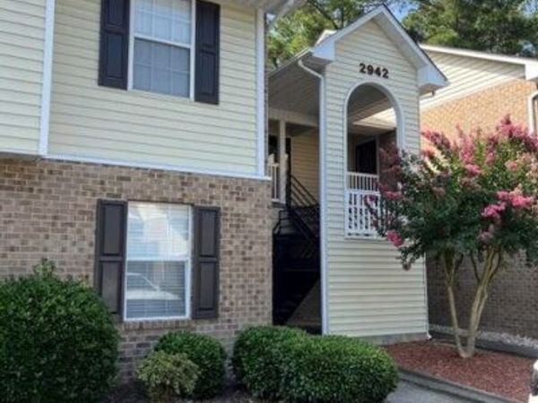 2942 Mulberry Lane, Unit B, Greenville, NC 27858