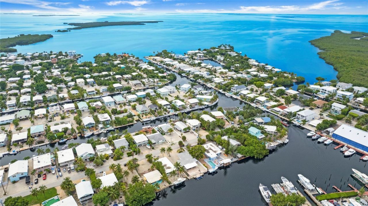 132 Gardenia Street, Tavernier, FL 33070 Photo