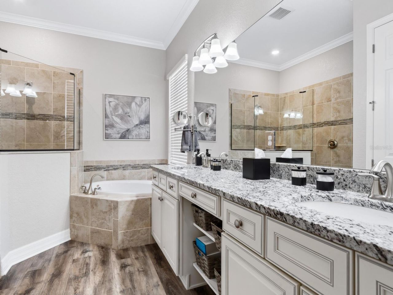 16532 Hillside Circle, Lakewood Ranch, FL 34202 Photo