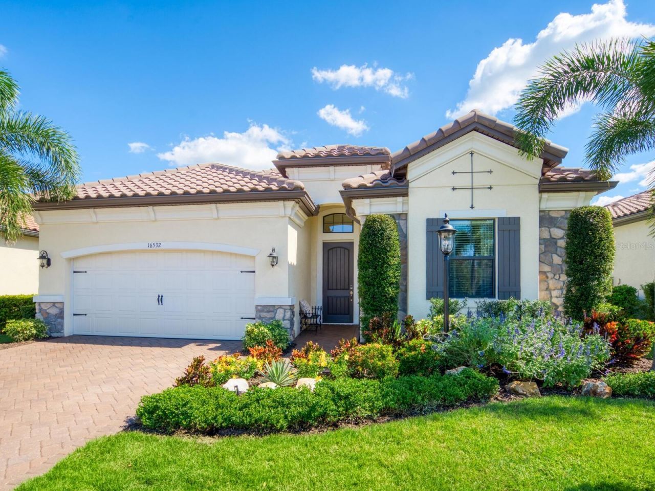16532 Hillside Circle, Lakewood Ranch, FL 34202 Photo