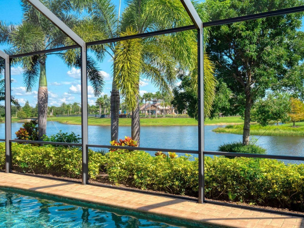 16532 Hillside Circle, Lakewood Ranch, FL 34202 Photo