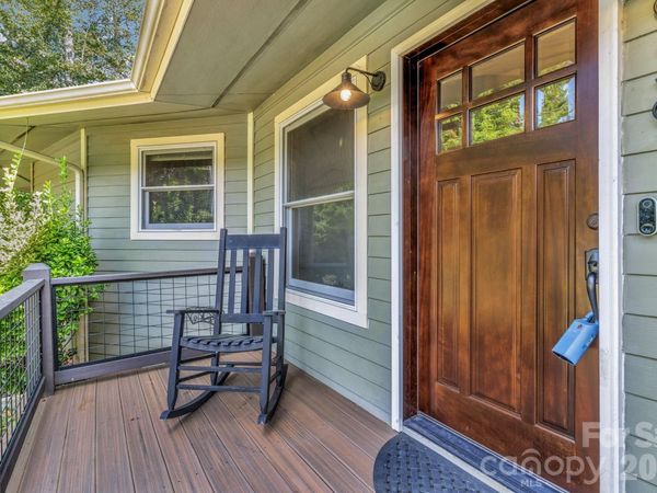 939 Morgan Hill Road, Black Mountain, NC 28711