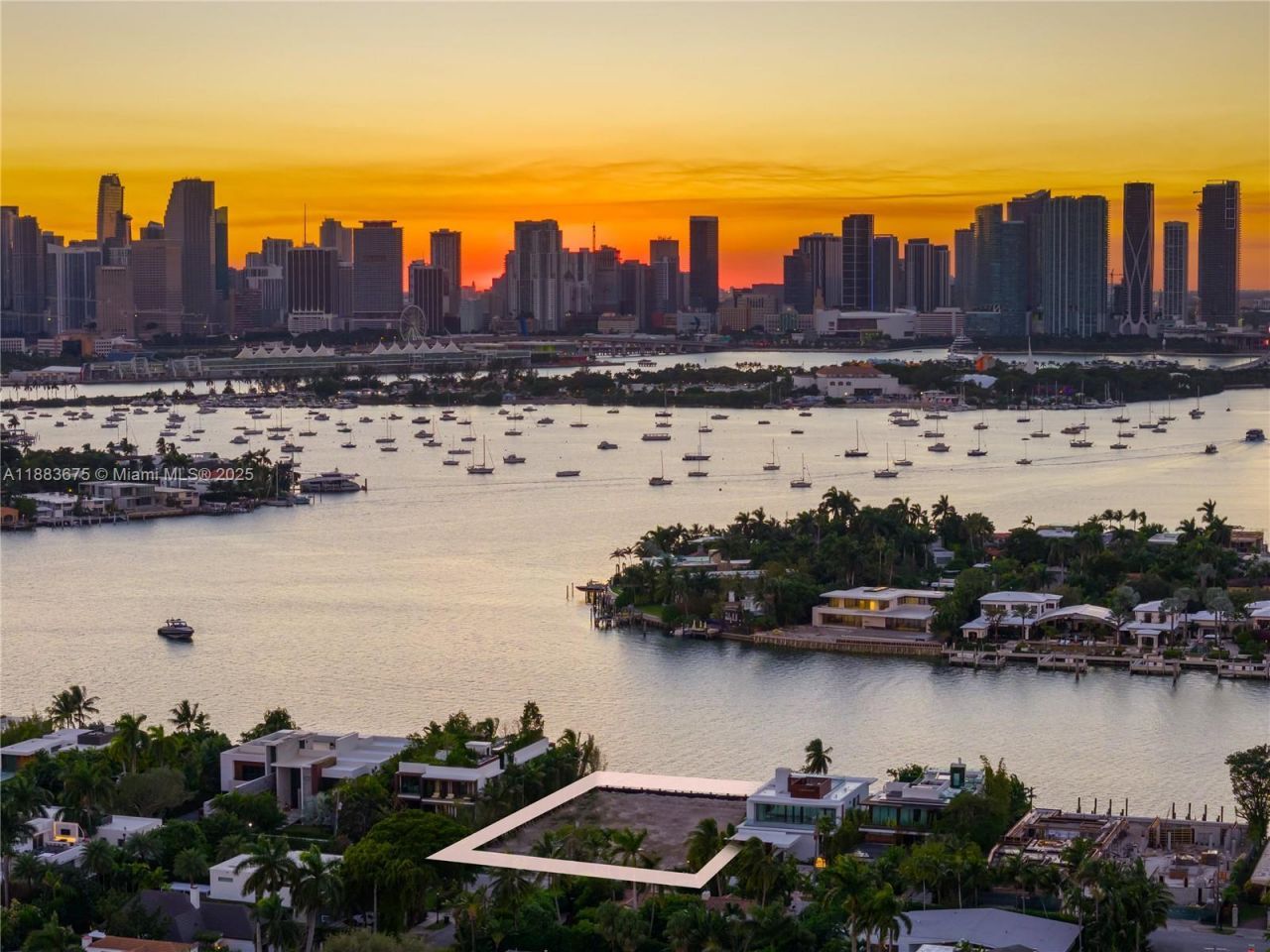 228 + 302 W Dilido Dr, Miami Beach, FL 33139 Photo