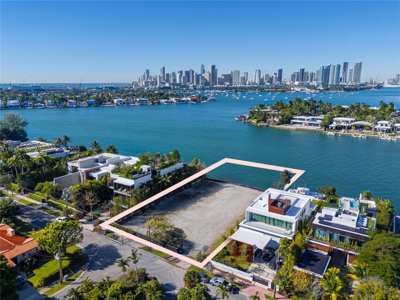 228 + 302 W Dilido Dr, Miami Beach, FL 33139 Photo