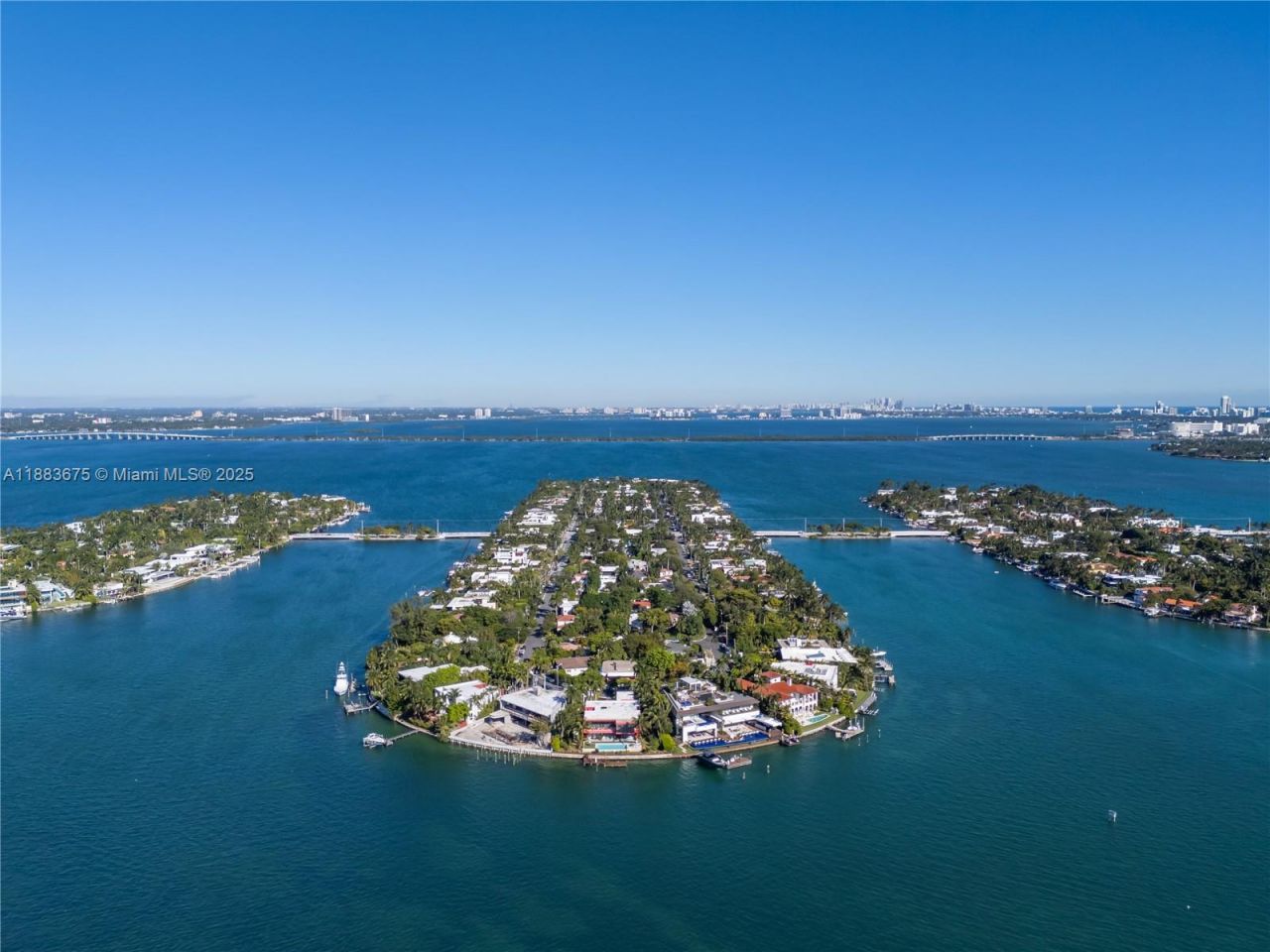 228 + 302 W Dilido Dr, Miami Beach, FL 33139 Photo