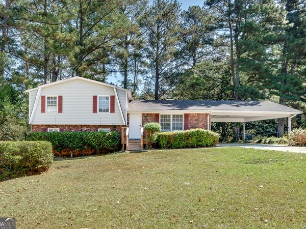 6278 Thornhedge Drive, Riverdale, GA 30296