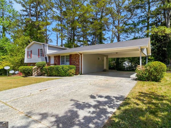 6278 Thornhedge Drive, Riverdale, GA 30296