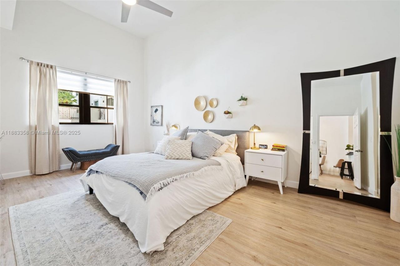 8390 SW 72nd Ave, Unit 314, Miami, FL 33143 Photo