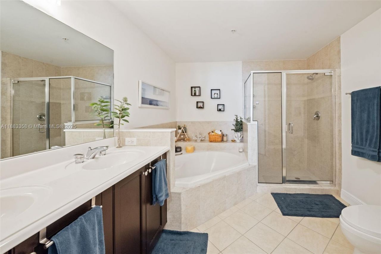 8390 SW 72nd Ave, Unit 314, Miami, FL 33143 Photo