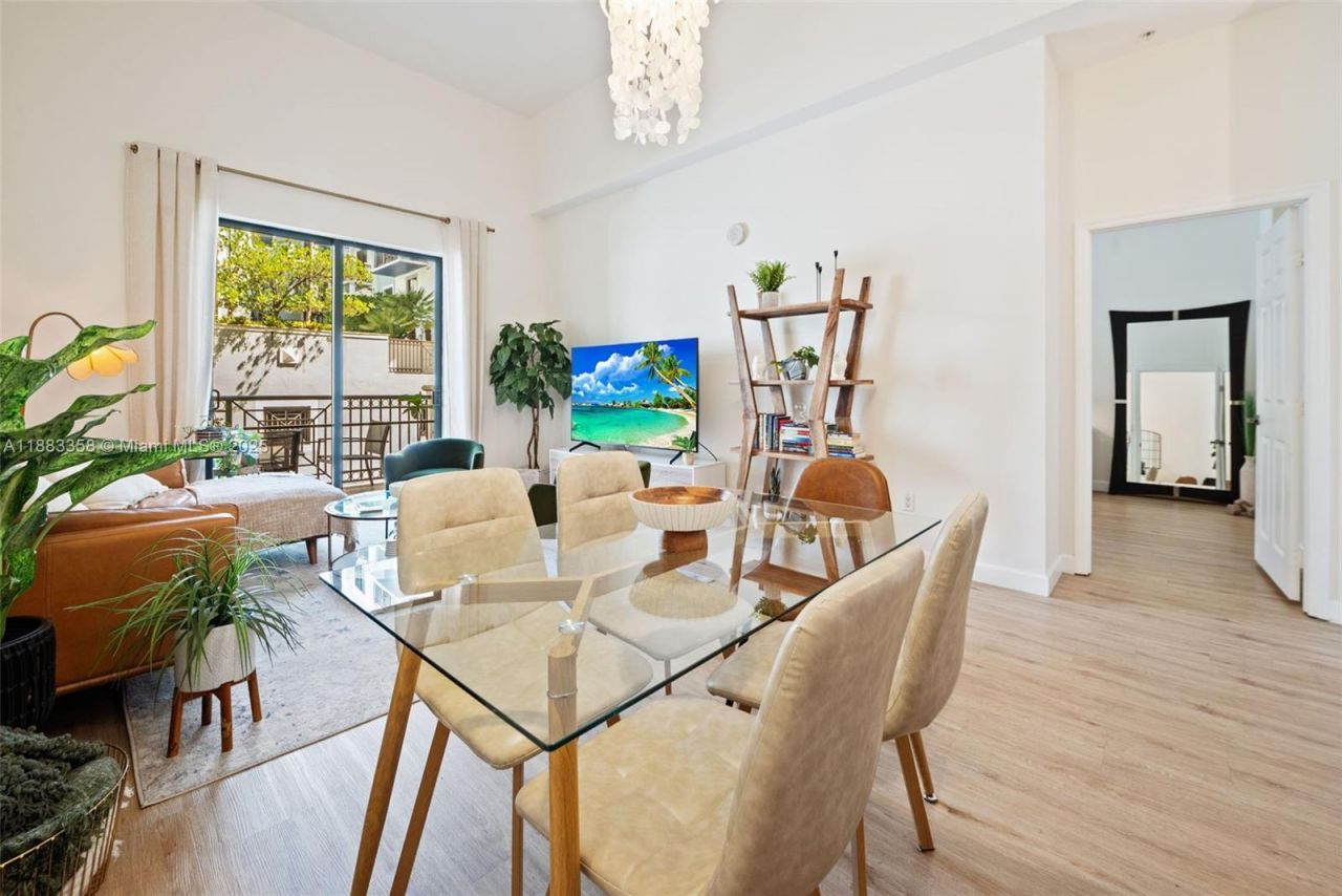 8390 SW 72nd Ave, Unit 314, Miami, FL 33143 Photo