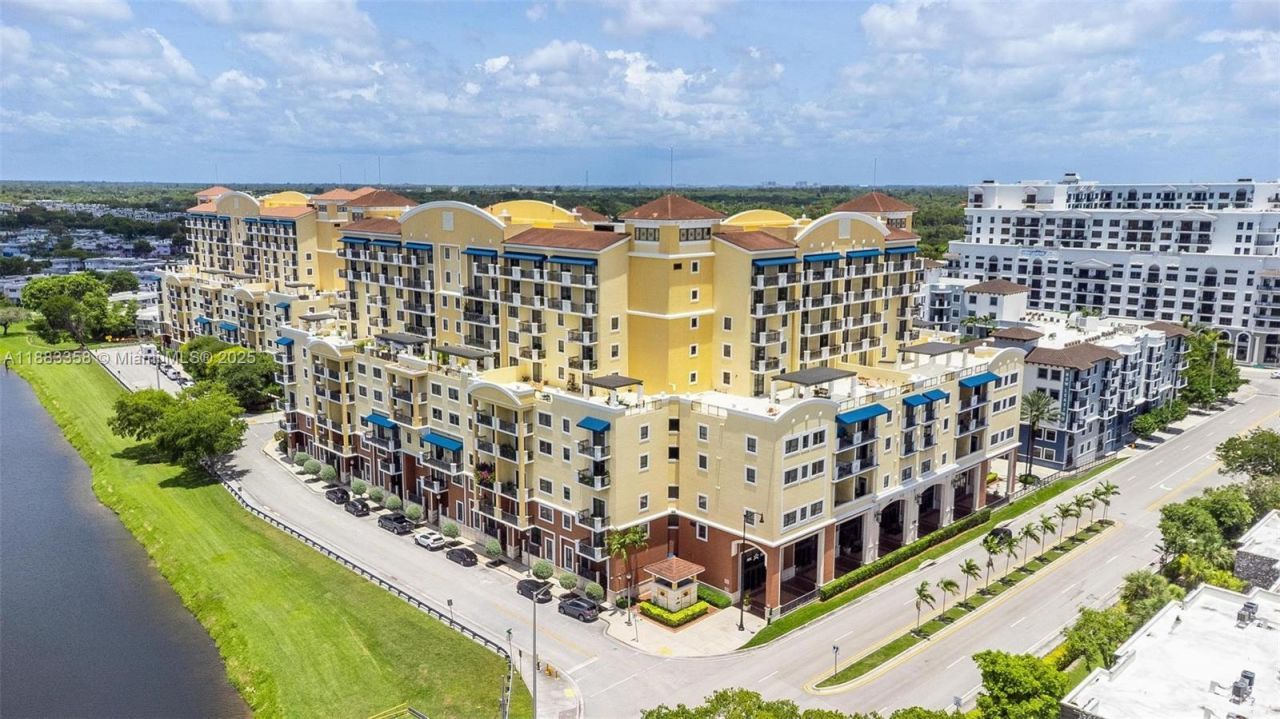 8390 SW 72nd Ave, Unit 314, Miami, FL 33143 Photo