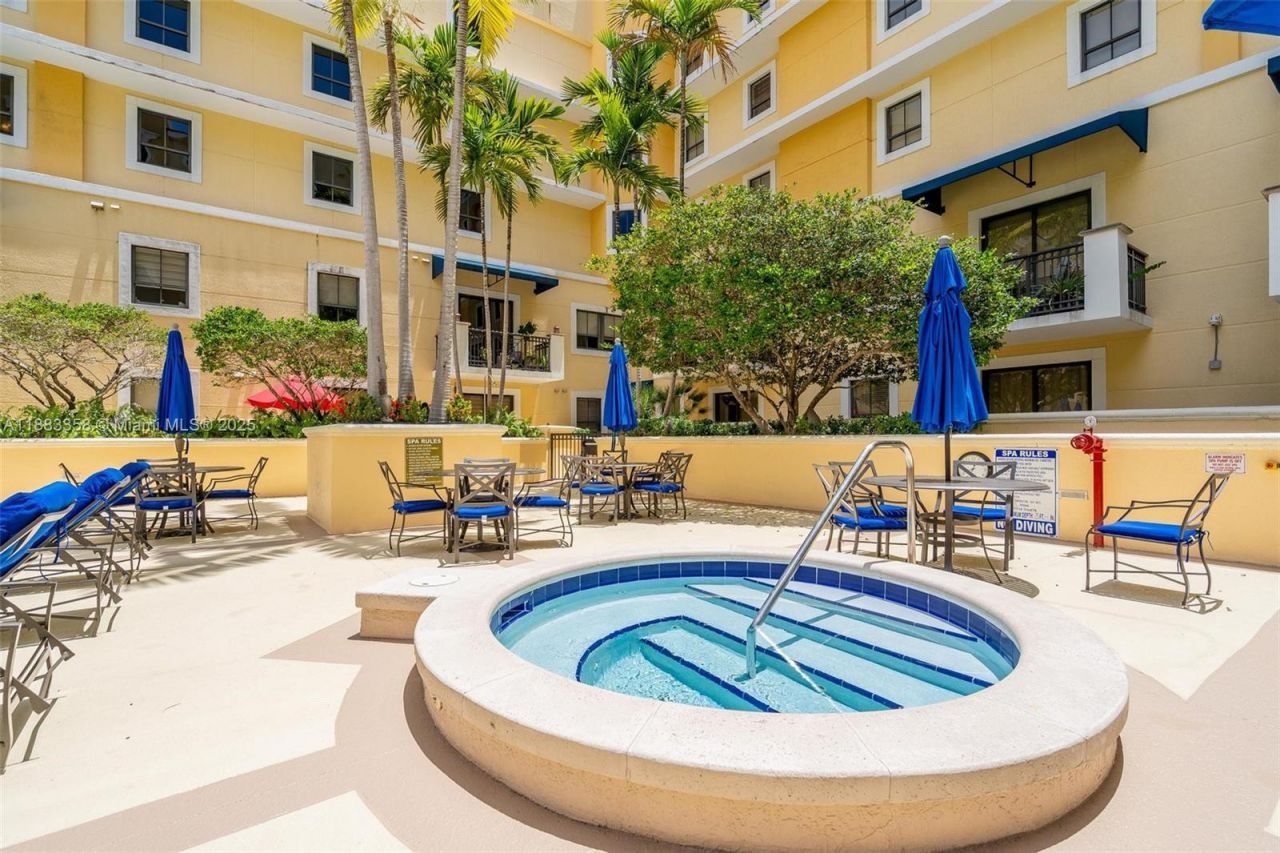 8390 SW 72nd Ave, Unit 314, Miami, FL 33143 Photo