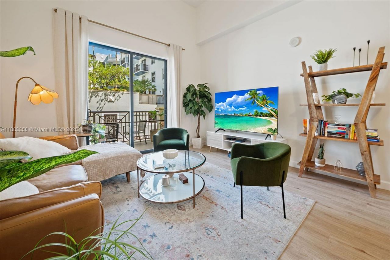 8390 SW 72nd Ave, Unit 314, Miami, FL 33143 Photo