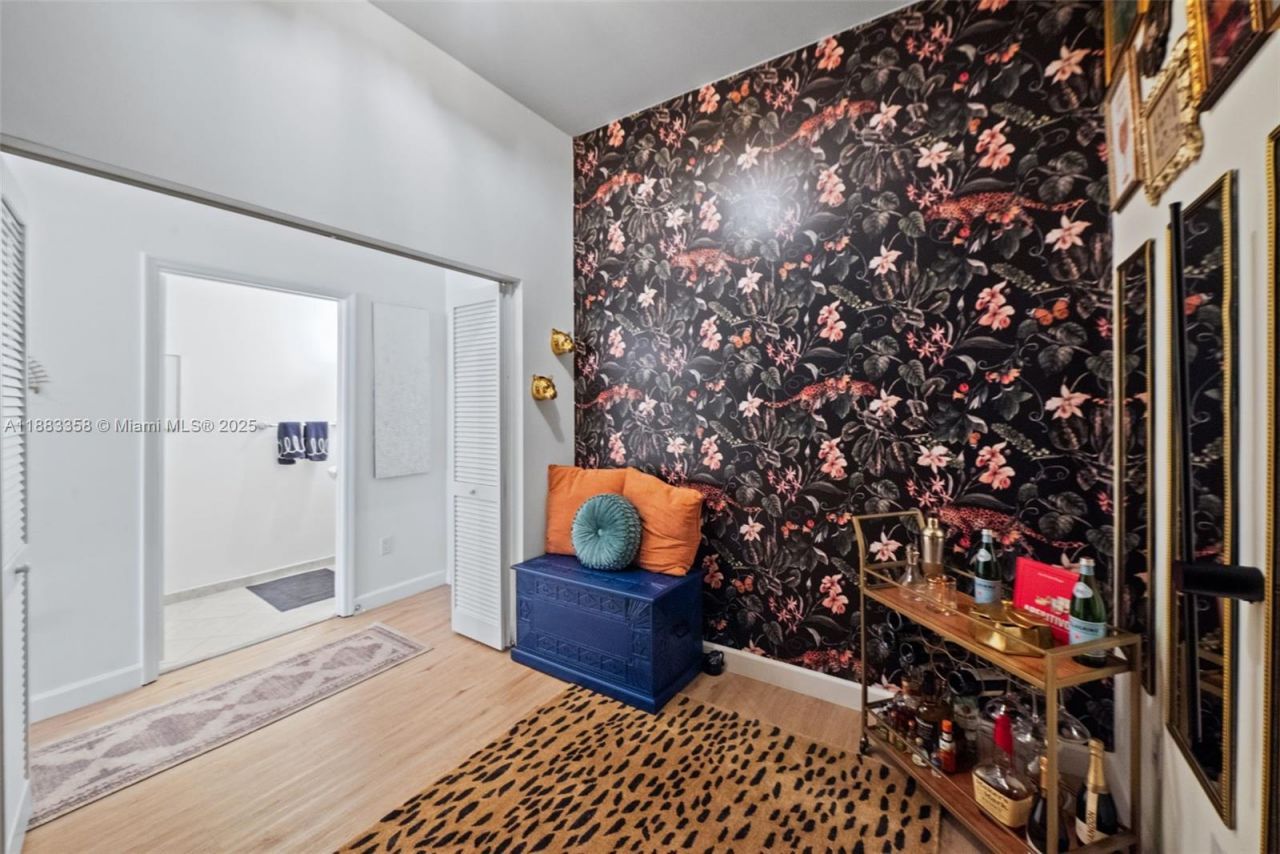 8390 SW 72nd Ave, Unit 314, Miami, FL 33143 Photo