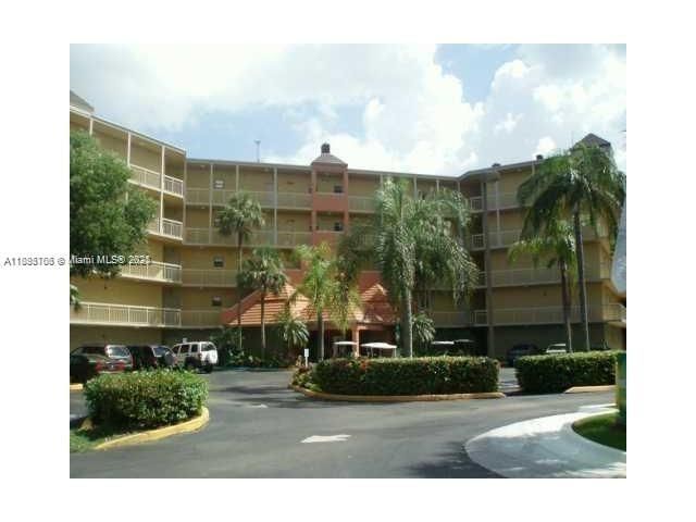 8290 Lake Dr, Unit 250, Doral, FL 33166 Photo