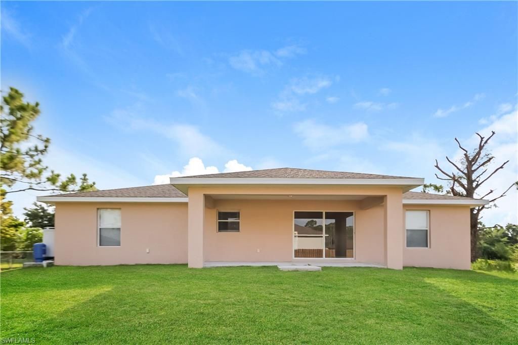 1910 Wanda Ave N, Lehigh Acres, FL 33971 Photo