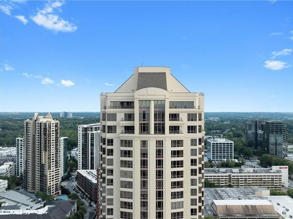3475 Oak Valley Road, Unit 2820, Atlanta, GA 30326