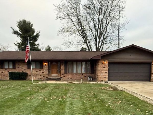12909 Tyler Road, Lakeville, IN 46536