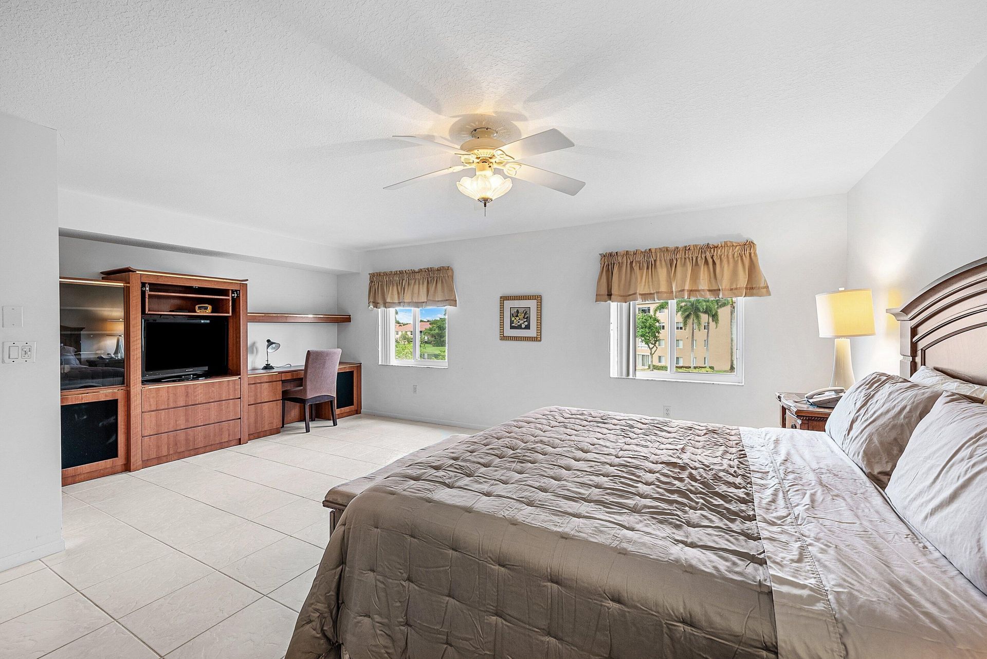 12560 Majesty Circle, Unit 303, Boynton Beach, FL 33437 Photo