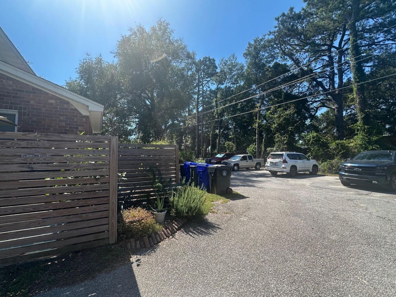 17 S Anderson Street Photo 15