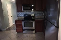 17 S Anderson Street photo 4