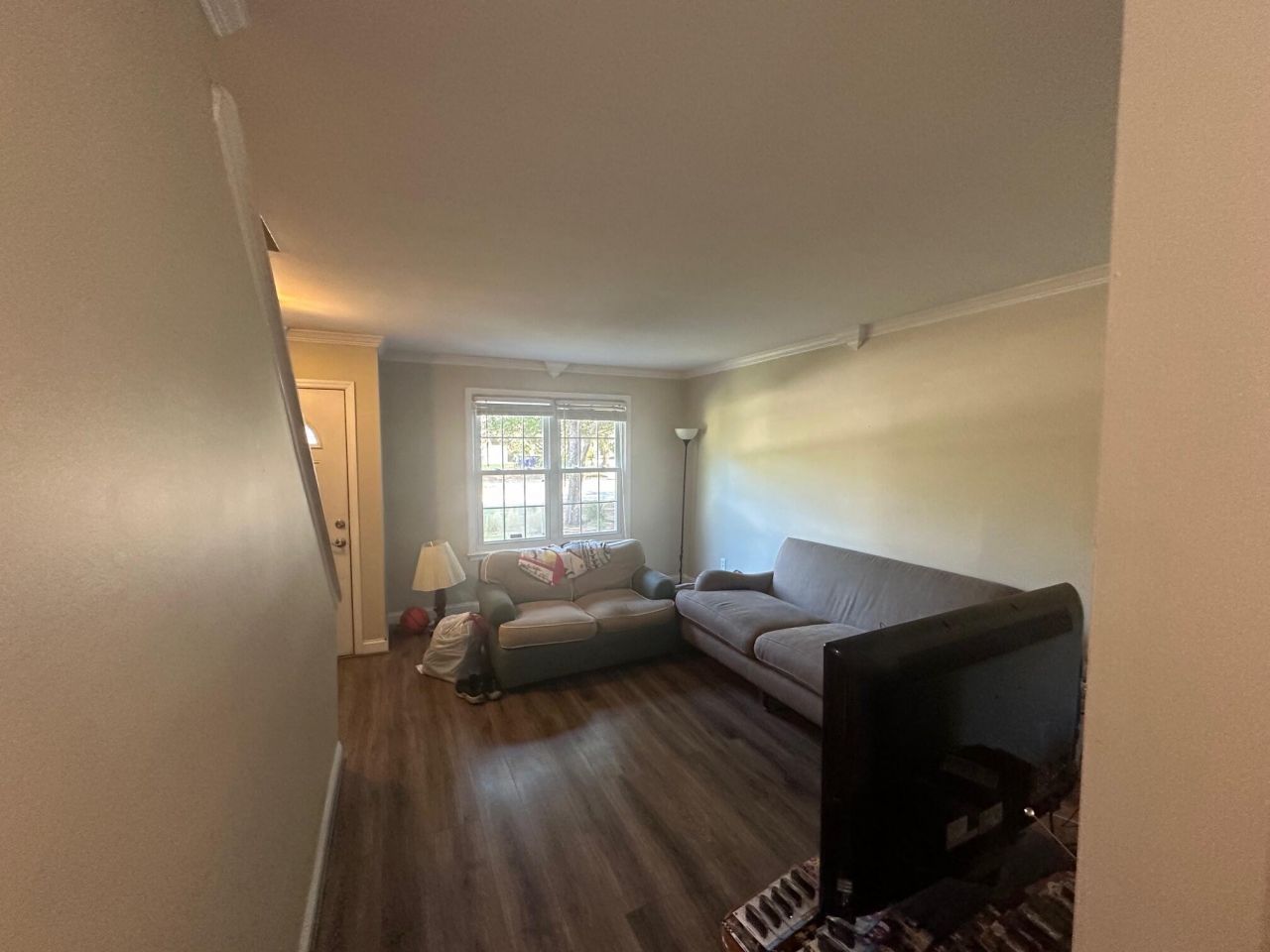 17 S Anderson Street Photo 4