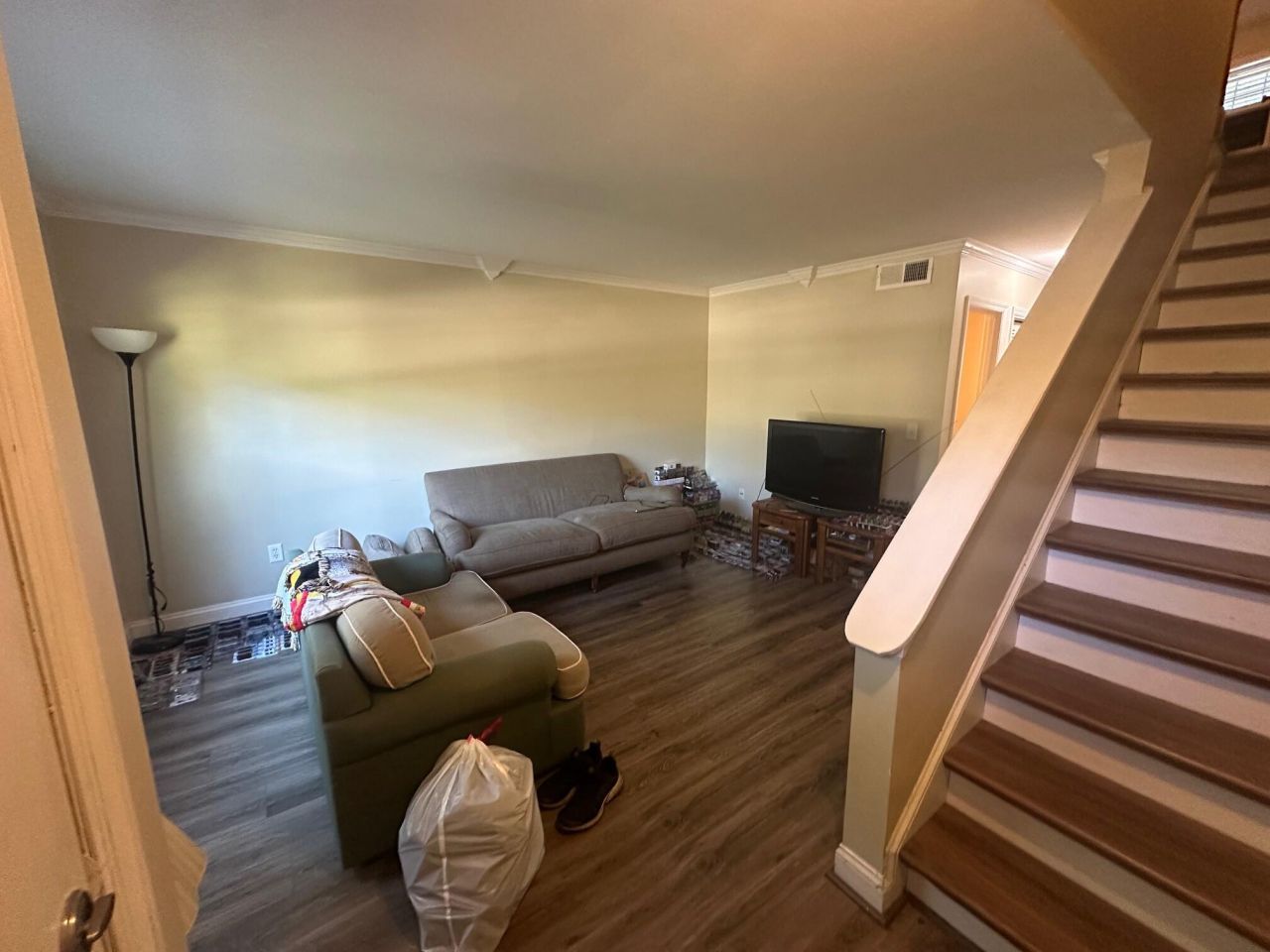 17 S Anderson Street Photo 5