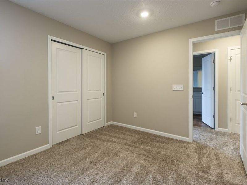 950-4 Memory Lane, Aurora, OH 44202 Photo 18